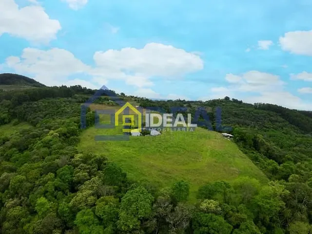 Sítio com 60000m², à venda, no bairro Presidente Kennedy em Concórdia