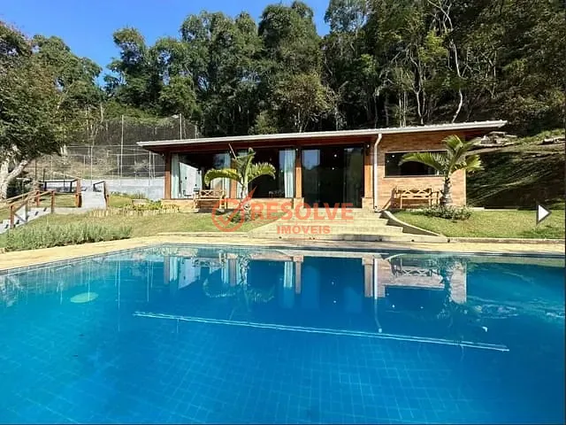 Sítio com 20000m² 8 quartos e 5 banheiros, à venda, no bairro Itaóca em Guararema