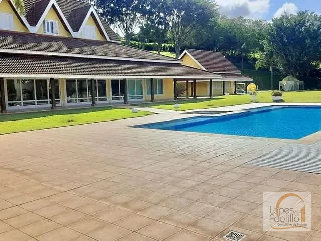 Sítio com 60000m² 5 quartos e 7 banheiros, à venda, no bairro Zona Rural em Piracaia