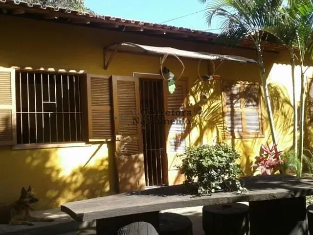 Sítio com 3600m² 7 quartos e 4 banheiros, à venda, no bairro Jardim Colônia em Jacareí