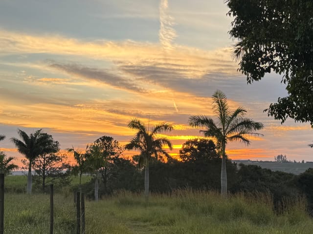 Sítio com 20000m² 2 quartos e 2 banheiros, à venda, no bairro Santa Adelaide em Tatuí