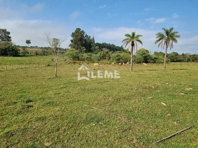 Sítio com 157300m² 2 quartos e 1 banheiro, à venda, no bairro Vila Lambari em Mococa