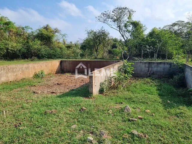 Sítio com 157300m² 2 quartos e 1 banheiro, à venda, no bairro Vila Lambari em Mococa
