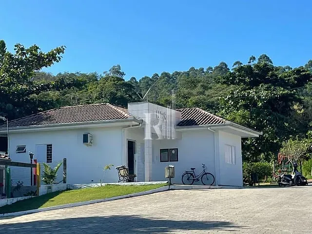 Sítio à venda, no bairro Itinga em Tijucas