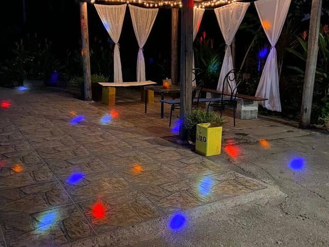 Sítio 3 quartos e 2 banheiros, à venda, no bairro MACAUBAS em Santa Luzia