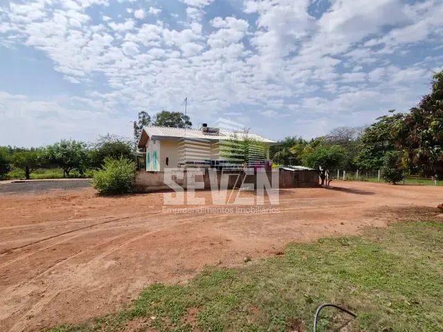 Sítio com 97m² 2 quartos e 1 banheiro, para alugar, no bairro Área Rural de Piratininga em Piratininga
