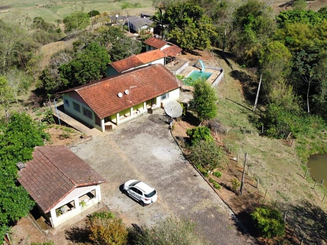 Sítio com 169400m², à venda, no bairro Zona Rural em Bom Repouso