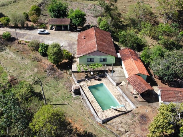 Sítio com 169400m², à venda, no bairro Zona Rural em Bom Repouso