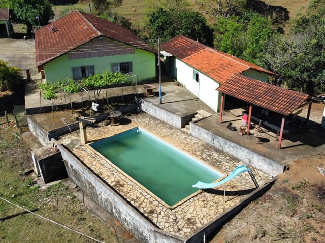 Sítio com 169400m², à venda, no bairro Zona Rural em Bom Repouso