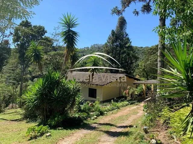 Sítio com 30831m² 6 quartos e 5 banheiros, à venda, no bairro Cachoeira em Cotia