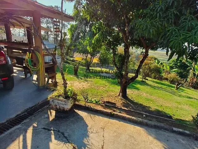 Sítio com 2268m² 3 quartos e 4 banheiros, à venda, no bairro Chácaras Reunidas Ygarapes em Jacareí