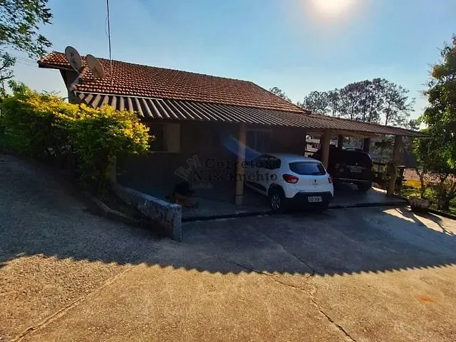 Sítio com 2268m² 3 quartos e 4 banheiros, à venda, no bairro Chácaras Reunidas Ygarapes em Jacareí
