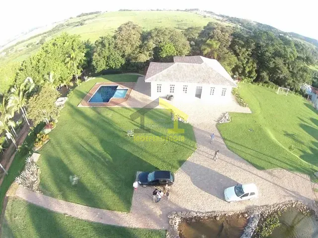 Sítio com 32000m² 3 quartos e 4 banheiros, à venda, no bairro Jardim Nossa Senhora das Graças em Itatiba
