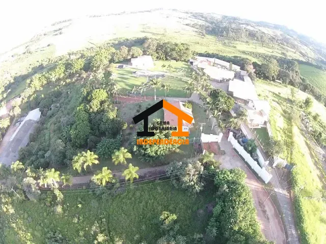 Sítio com 32000m² 3 quartos e 4 banheiros, à venda, no bairro Jardim Nossa Senhora das Graças em Itatiba