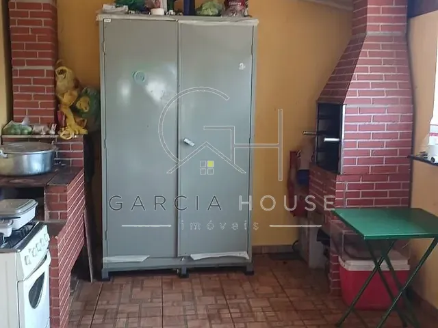 Sítio com 24200m² 1 quarto e 2 banheiros, à venda, no bairro Zona Rural em Cajuru