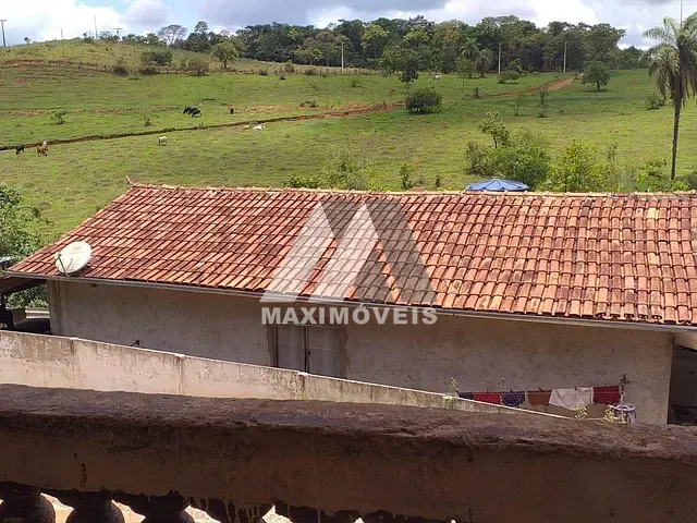 Sítio com 907m² 3 quartos e 1 banheiro, à venda, no bairro Zona Rural em Santa Bárbara
