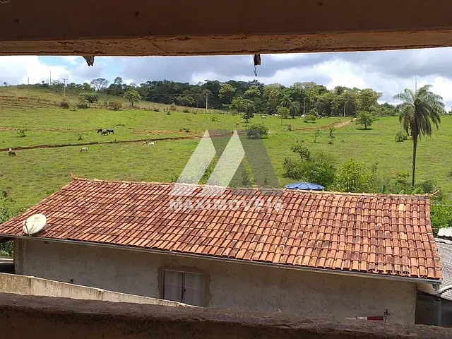 Sítio com 907m² 3 quartos e 1 banheiro, à venda, no bairro Zona Rural em Santa Bárbara