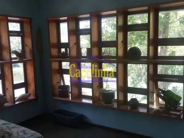 Sítio com 99m², à venda ou para alugar, no bairro Zona Rural em Piraí