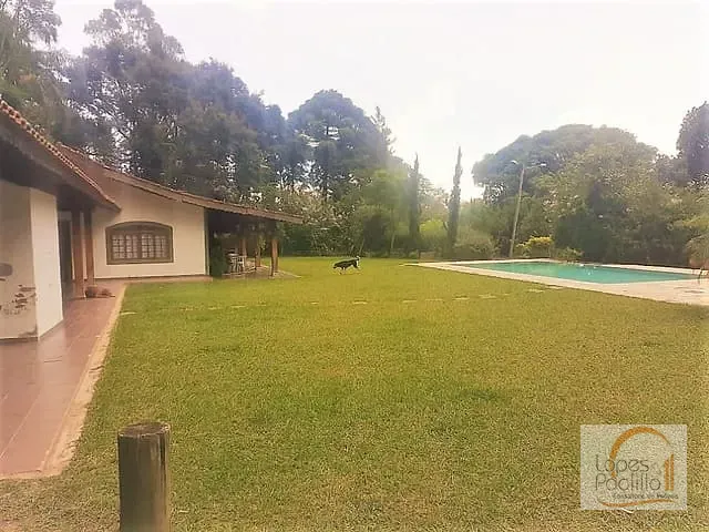Sítio com 36000m² 4 quartos e 3 banheiros, à venda, no bairro Rosário em Atibaia