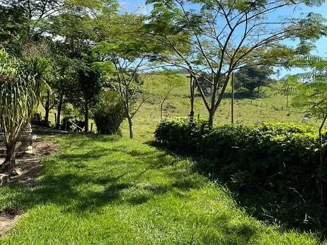 Sítio com 114m², à venda, no bairro Apotribu em Itu