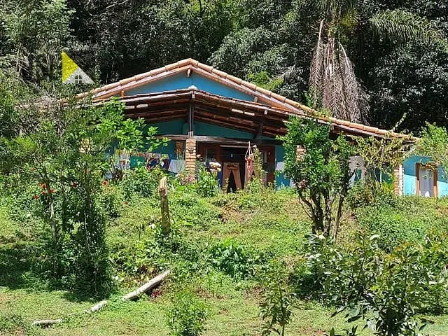 Sítio com 70000m² 5 quartos e 5 banheiros, à venda, no bairro Cunha em Cunha