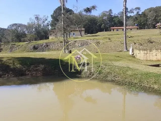 Sítio com 18100m² 3 quartos e 2 banheiros, à venda, no bairro Recreio em Ibiúna