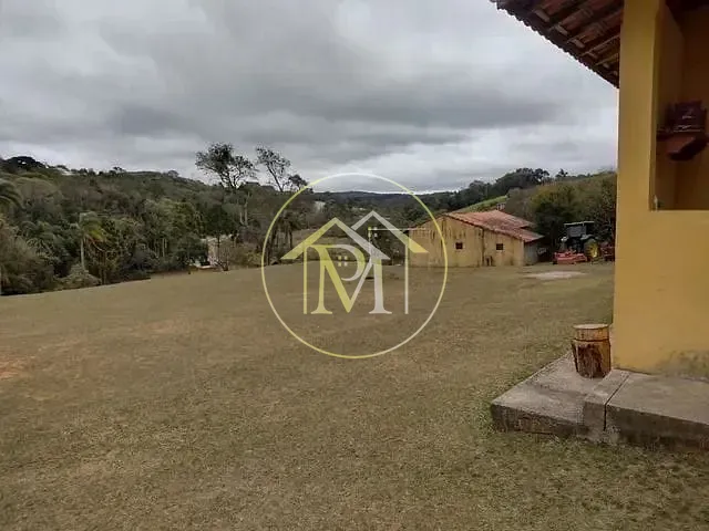 Sítio com 18100m² 3 quartos e 2 banheiros, à venda, no bairro Recreio em Ibiúna