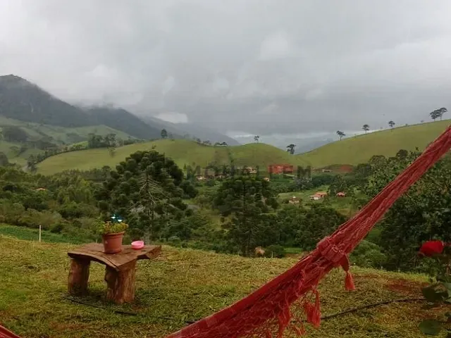 Sítio com 49018m², à venda, no bairro Zona Rural em Maria da Fé