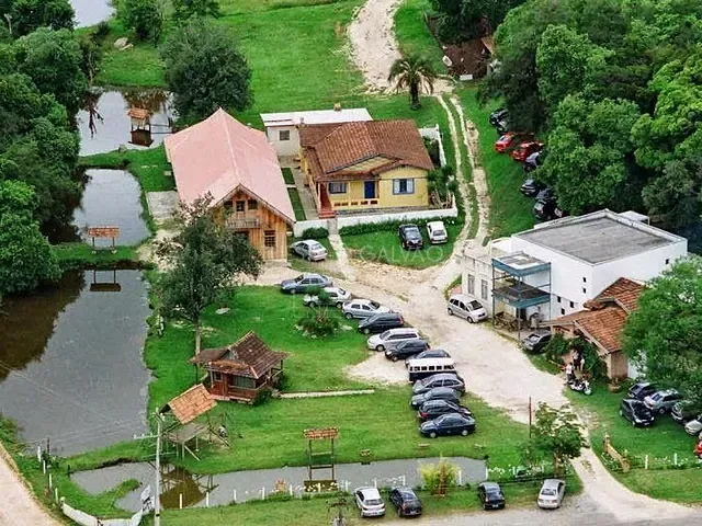Sítio à venda, no bairro Ribeirão das Onças em Colombo
