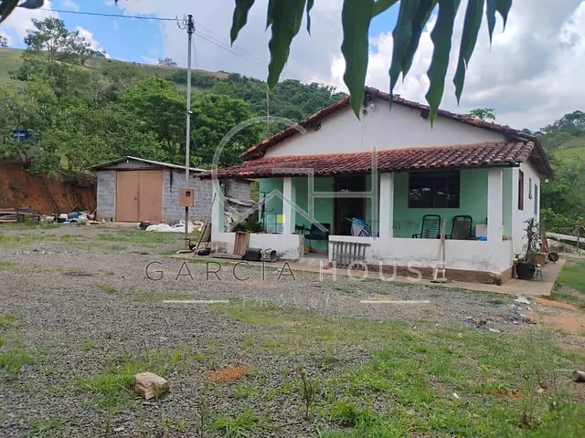 Sítio com 12100m² 2 quartos e 2 banheiros, à venda, no bairro Zona Rural em Nova Resende