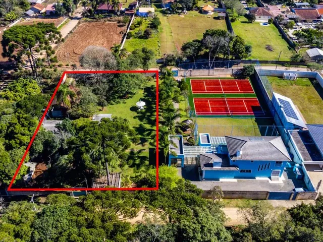 Sítio com 2433m² 3 quartos e 2 banheiros, à venda, no bairro Eucaliptos em Fazenda Rio Grande