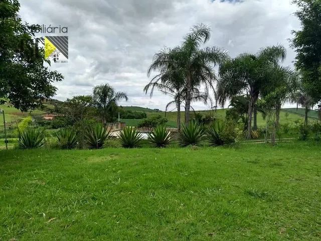 Sítio com 20000m² 2 quartos e 2 banheiros, à venda, no bairro Boa Vista em Caçapava