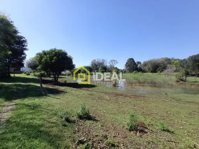 Sítio 3 quartos e 1 banheiro, à venda, no bairro Fragosos em Concórdia