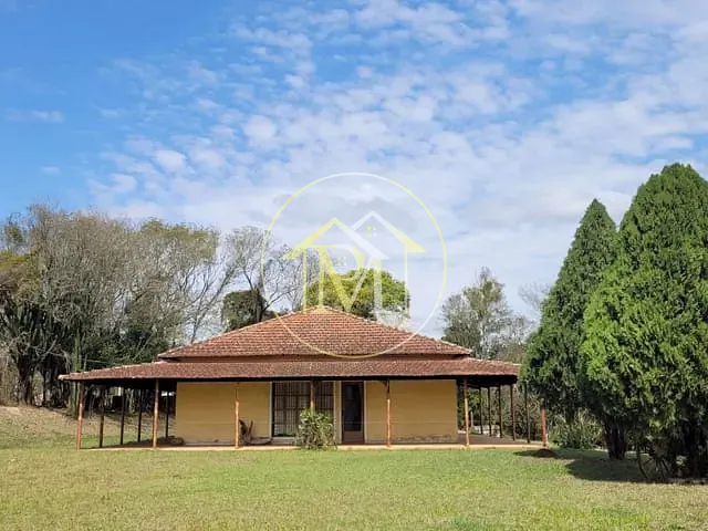 Sítio com 48400m² 5 quartos e 2 banheiros, à venda, no bairro Fazenda em Guareí