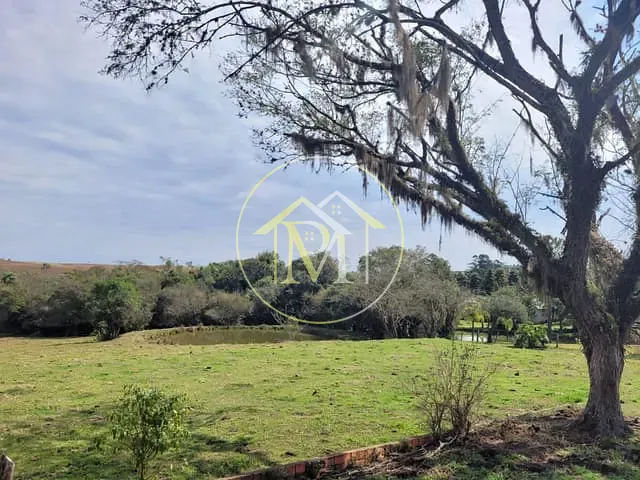 Sítio com 48400m² 5 quartos e 2 banheiros, à venda, no bairro Fazenda em Guareí