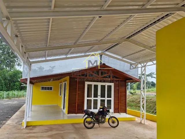 Sítio com 45000m² 4 quartos e 3 banheiros, à venda, no bairro rodovia em Monte Santo de Minas