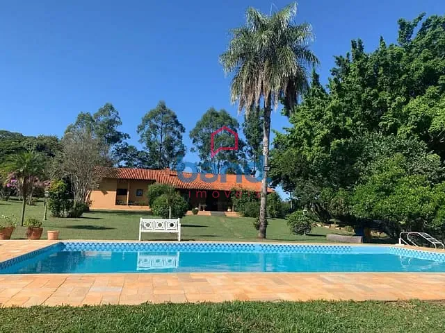 Sítio com 24200m² 6 quartos e 5 banheiros, à venda, no bairro Caiacatinga em Itu
