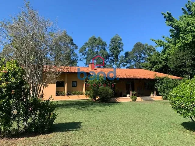 Sítio com 24200m² 6 quartos e 5 banheiros, à venda, no bairro Caiacatinga em Itu