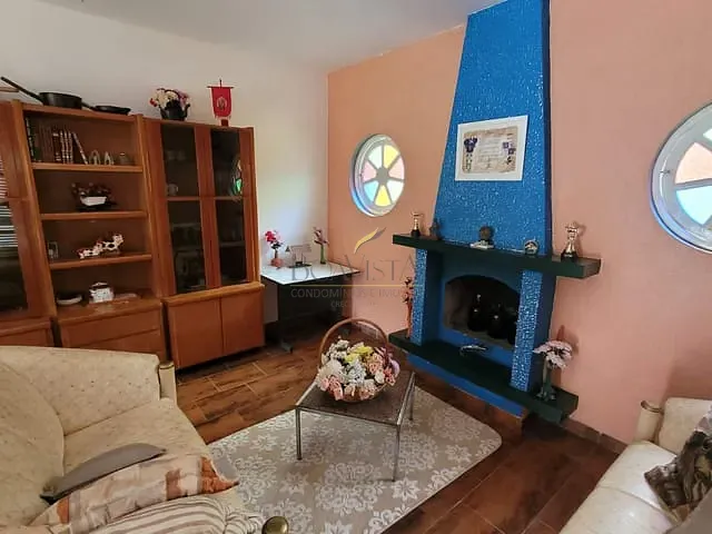 Sítio 3 quartos e 1 banheiro, à venda, no bairro Boa Vista em Piracaia