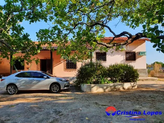 Sítio 7 quartos e 3 banheiros, à venda, no bairro Bairro Desconhecido em Barras de Maratoan