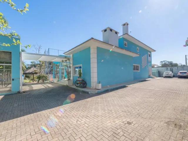Sítio com 2414m² 2 quartos e 3 banheiros, à venda, no bairro Eucaliptos em Fazenda Rio Grande