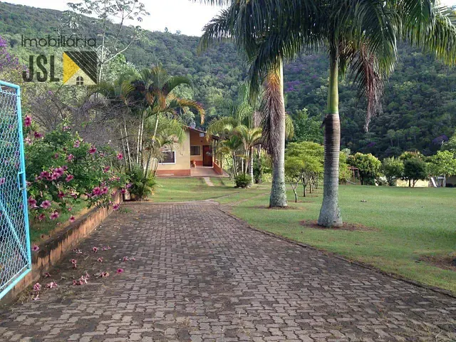 Sítio com 50000m² 3 quartos e 2 banheiros, à venda, no bairro Regiao da Fazenda São Geraldo em Caçapava