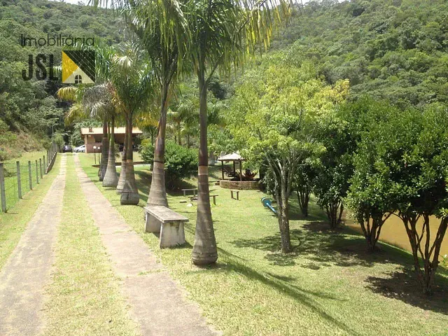 Sítio com 50000m² 3 quartos e 2 banheiros, à venda, no bairro Regiao da Fazenda São Geraldo em Caçapava
