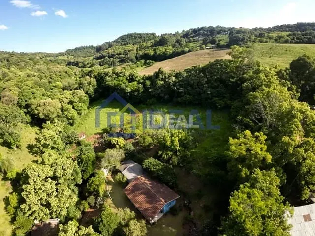 Sítio com 7464m² 3 quartos e 2 banheiros, à venda, no bairro Fragosos em Concórdia