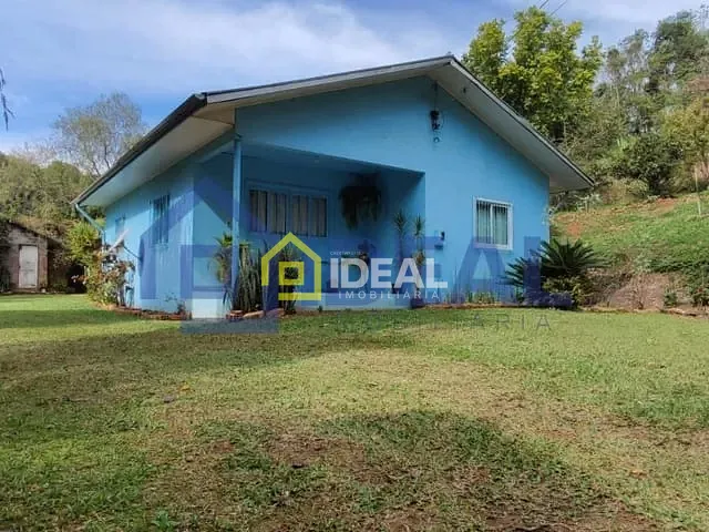 Sítio com 7464m² 3 quartos e 2 banheiros, à venda, no bairro Fragosos em Concórdia