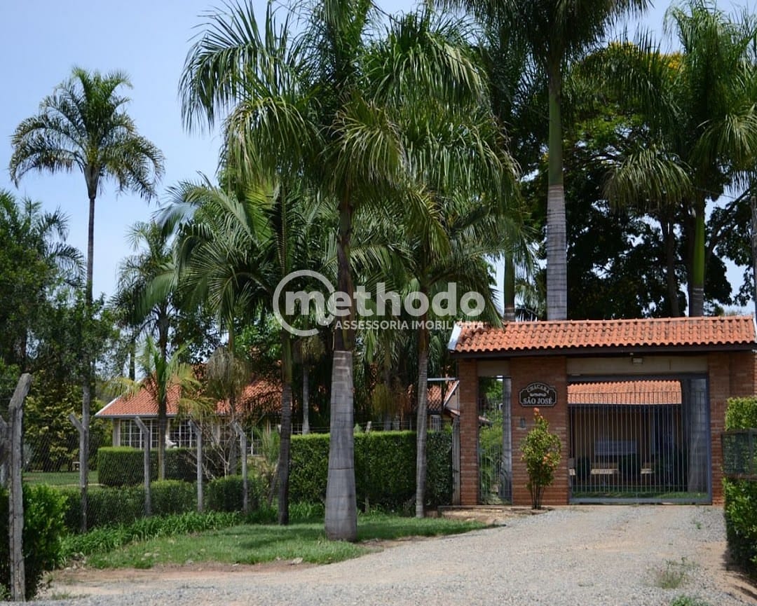 Sítio, 9 quartos, 500 m² - Foto 1