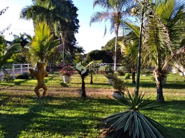Sítio com 3000m² 5 quartos e 3 banheiros, à venda, no bairro BOSQUE em Dias Tavares (Juiz de Fora)