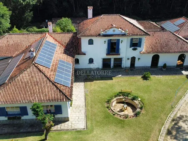 Sítio com 106587m² 5 quartos e 8 banheiros, à venda, no bairro Prata em Teresópolis