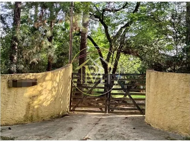 Sítio com 34155m² 4 quartos e 5 banheiros, à venda, no bairro Jardim Josane em Sorocaba