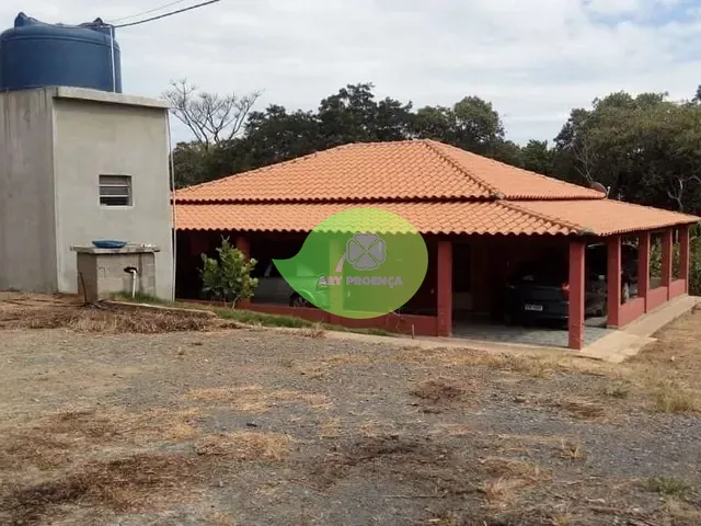 Sítio com 484000m² 2 quartos e 2 banheiros, à venda, no bairro Leites em Piedade